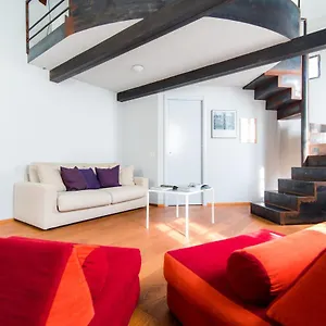  Appartement Antica Via Volta - The House Of Travelers Italie